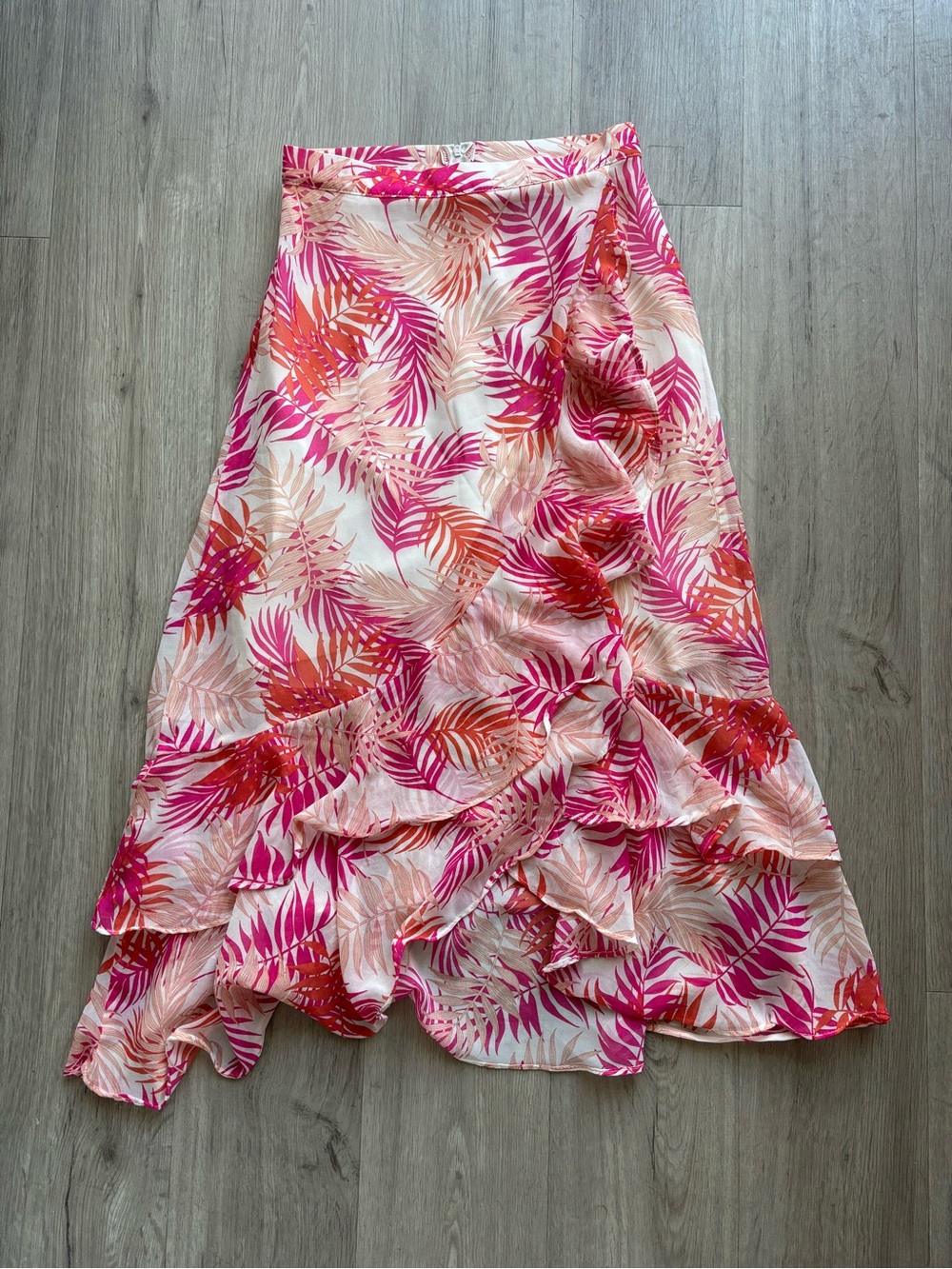 Blue Rain Pink & Coral Leaf-Print High-Low Ruffle Skirt